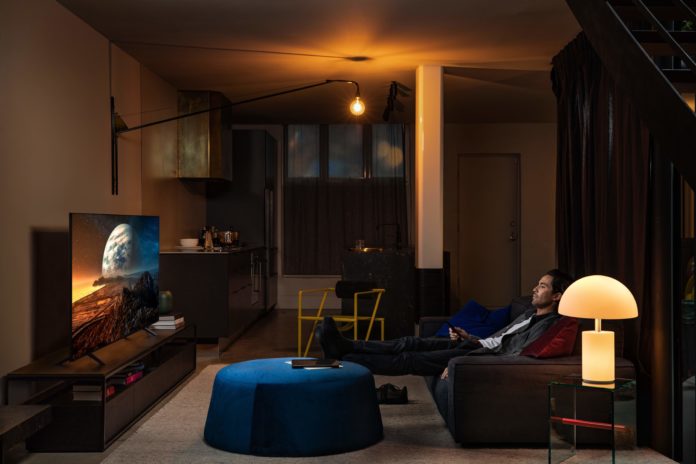QLED4K Q70T_S20_SlimFeet